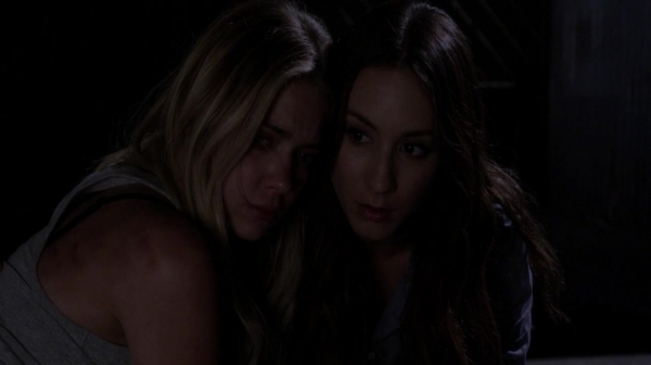 Pretty_Little_Liars_S07E01_WEB-DL_720p_DUAL_WWW_COMANDOTORRENTS_COM_1629.jpg