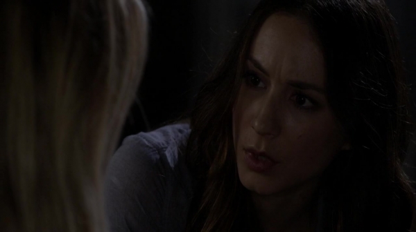 Pretty_Little_Liars_S07E01_WEB-DL_720p_DUAL_WWW_COMANDOTORRENTS_COM_1646.jpg