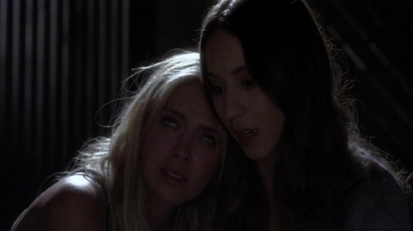 Pretty_Little_Liars_S07E01_WEB-DL_720p_DUAL_WWW_COMANDOTORRENTS_COM_1668.jpg