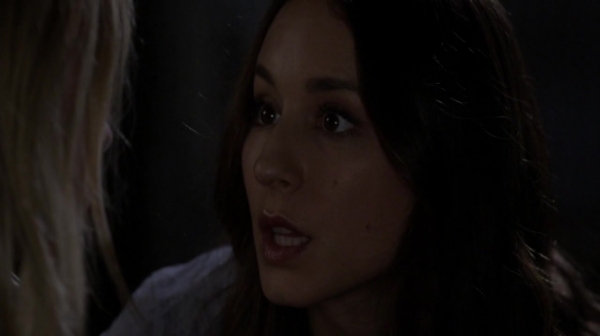 Pretty_Little_Liars_S07E01_WEB-DL_720p_DUAL_WWW_COMANDOTORRENTS_COM_1674.jpg