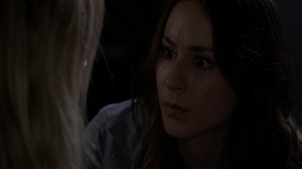 Pretty_Little_Liars_S07E01_WEB-DL_720p_DUAL_WWW_COMANDOTORRENTS_COM_1686.jpg