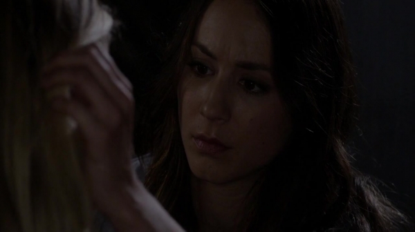 Pretty_Little_Liars_S07E01_WEB-DL_720p_DUAL_WWW_COMANDOTORRENTS_COM_1690.jpg