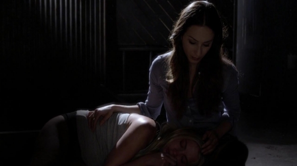 Pretty_Little_Liars_S07E01_WEB-DL_720p_DUAL_WWW_COMANDOTORRENTS_COM_1708.jpg