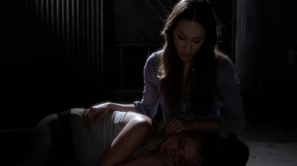 Pretty_Little_Liars_S07E01_WEB-DL_720p_DUAL_WWW_COMANDOTORRENTS_COM_1711.jpg