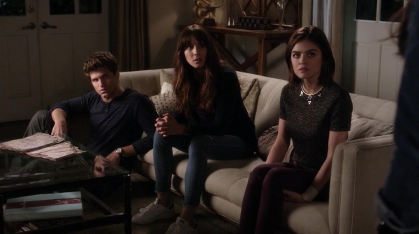 Pretty_Little_Liars_S07E01_WEB-DL_720p_DUAL_WWW_COMANDOTORRENTS_COM_2172.jpg