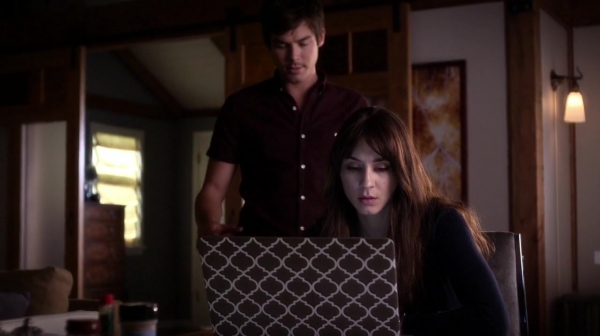 Pretty_Little_Liars_S07E02_WEB-DL_720p_DUAL_WWW_COMANDOTORRENTS_COM_0470.jpg