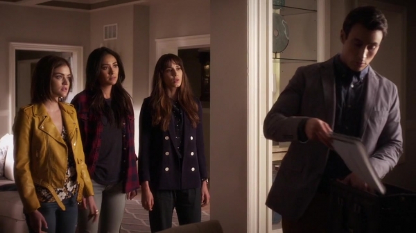 Pretty_Little_Liars_S07E02_WEB-DL_720p_DUAL_WWW_COMANDOTORRENTS_COM_1023.jpg