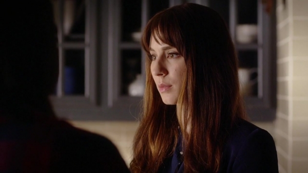 Pretty_Little_Liars_S07E02_WEB-DL_720p_DUAL_WWW_COMANDOTORRENTS_COM_1247.jpg
