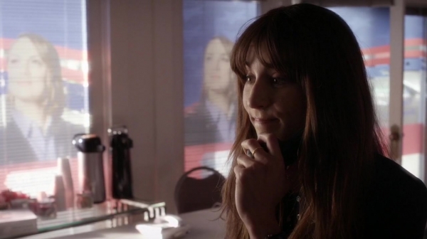 Pretty_Little_Liars_S07E02_WEB-DL_720p_DUAL_WWW_COMANDOTORRENTS_COM_1457.jpg