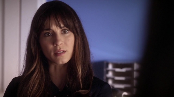 Pretty_Little_Liars_S07E02_WEB-DL_720p_DUAL_WWW_COMANDOTORRENTS_COM_1481.jpg