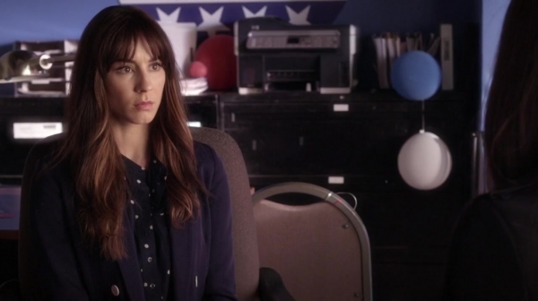Pretty_Little_Liars_S07E02_WEB-DL_720p_DUAL_WWW_COMANDOTORRENTS_COM_1586.jpg
