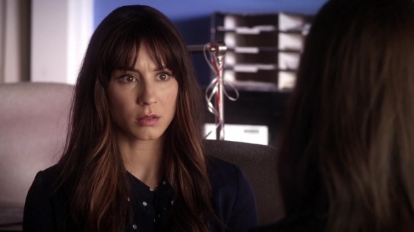 Pretty_Little_Liars_S07E02_WEB-DL_720p_DUAL_WWW_COMANDOTORRENTS_COM_1608.jpg