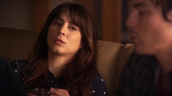 Pretty_Little_Liars_S07E02_WEB-DL_720p_DUAL_WWW_COMANDOTORRENTS_COM_2306.jpg