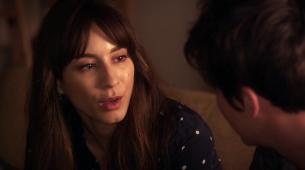 Pretty_Little_Liars_S07E02_WEB-DL_720p_DUAL_WWW_COMANDOTORRENTS_COM_2336.jpg