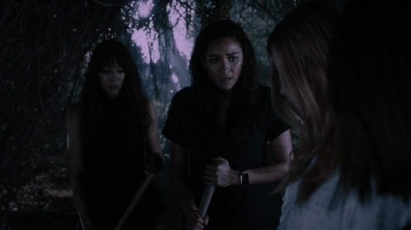 Pretty_Little_Liars_S07E04_WEB-DL_720p_DUAL_WWW_COMANDOTORRENTS_COM_0194.jpg