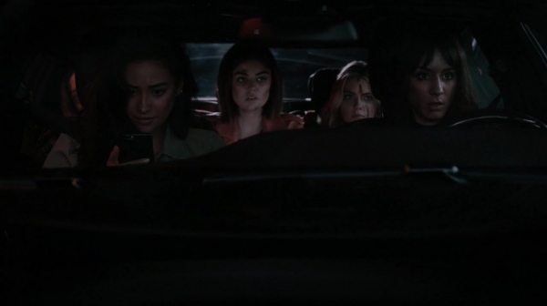 Pretty_Little_Liars_S07E04_WEB-DL_720p_DUAL_WWW_COMANDOTORRENTS_COM_0237.jpg