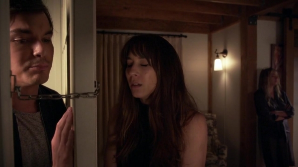 Pretty_Little_Liars_S07E04_WEB-DL_720p_DUAL_WWW_COMANDOTORRENTS_COM_0486.jpg