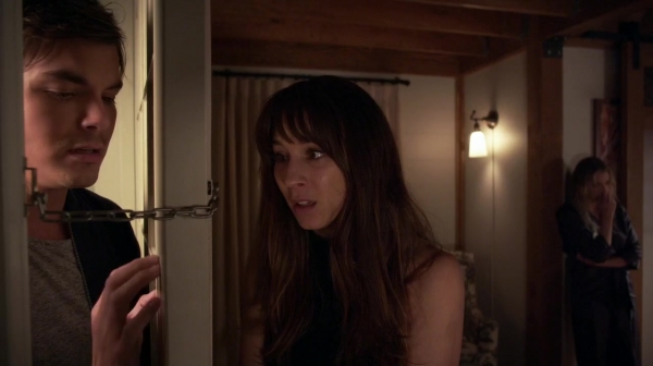Pretty_Little_Liars_S07E04_WEB-DL_720p_DUAL_WWW_COMANDOTORRENTS_COM_0492.jpg