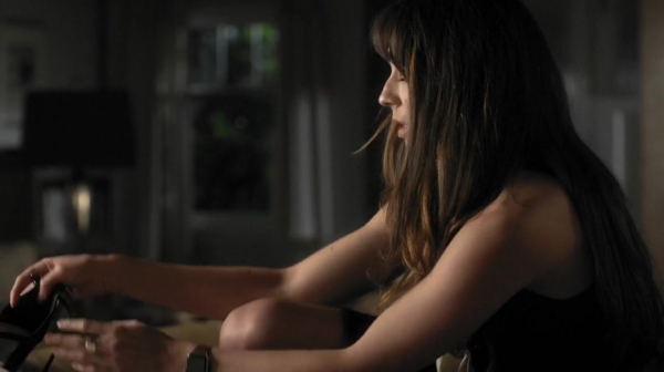 Pretty_Little_Liars_S07E04_WEB-DL_720p_DUAL_WWW_COMANDOTORRENTS_COM_1560.jpg