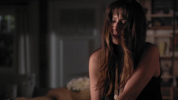 Pretty_Little_Liars_S07E04_WEB-DL_720p_DUAL_WWW_COMANDOTORRENTS_COM_1650.jpg
