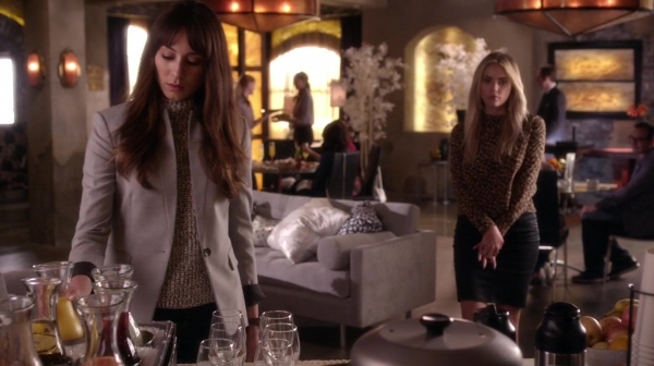 Pretty_Little_Liars_S07E04_WEB-DL_720p_DUAL_WWW_COMANDOTORRENTS_COM_1895.jpg