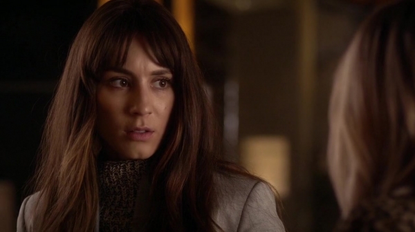 Pretty_Little_Liars_S07E04_WEB-DL_720p_DUAL_WWW_COMANDOTORRENTS_COM_1940.jpg
