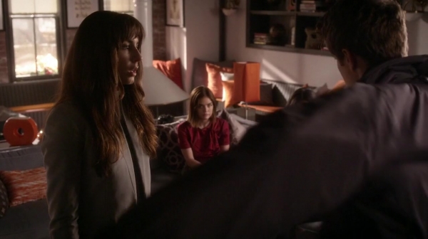 Pretty_Little_Liars_S07E04_WEB-DL_720p_DUAL_WWW_COMANDOTORRENTS_COM_2313.jpg