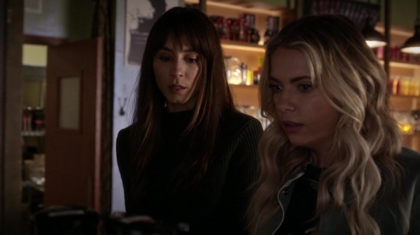 Pretty_Little_Liars_S07E05_WEB-DL_720p_DUAL_WWW_COMANDOTORRENTS_COM_0551.jpg