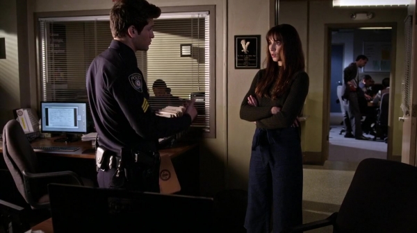 Pretty_Little_Liars_S07E05_WEB-DL_720p_DUAL_WWW_COMANDOTORRENTS_COM_1230.jpg