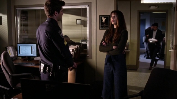 Pretty_Little_Liars_S07E05_WEB-DL_720p_DUAL_WWW_COMANDOTORRENTS_COM_1232.jpg