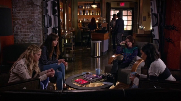 Pretty_Little_Liars_S07E06_WEB-DL_720p_DUAL_WWW_COMANDOTORRENTS_COM_0082.jpg