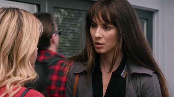 Pretty_Little_Liars_S07E06_WEB-DL_720p_DUAL_WWW_COMANDOTORRENTS_COM_0189.jpg