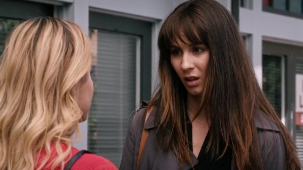 Pretty_Little_Liars_S07E06_WEB-DL_720p_DUAL_WWW_COMANDOTORRENTS_COM_0212.jpg