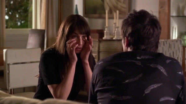 Pretty_Little_Liars_S07E06_WEB-DL_720p_DUAL_WWW_COMANDOTORRENTS_COM_1403.jpg