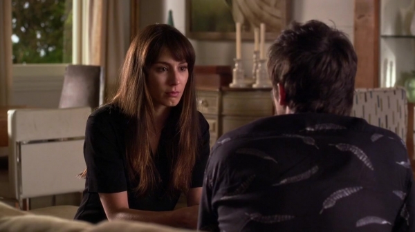 Pretty_Little_Liars_S07E06_WEB-DL_720p_DUAL_WWW_COMANDOTORRENTS_COM_1410.jpg