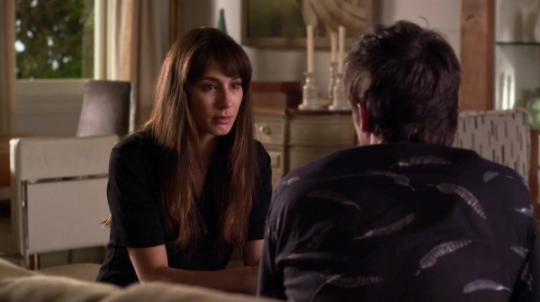 Pretty_Little_Liars_S07E06_WEB-DL_720p_DUAL_WWW_COMANDOTORRENTS_COM_1415.jpg