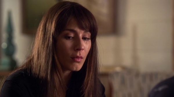 Pretty_Little_Liars_S07E06_WEB-DL_720p_DUAL_WWW_COMANDOTORRENTS_COM_1422.jpg