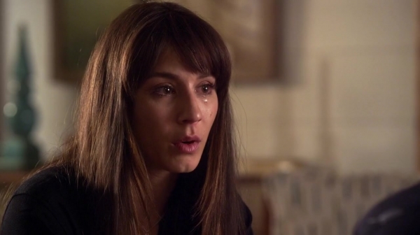 Pretty_Little_Liars_S07E06_WEB-DL_720p_DUAL_WWW_COMANDOTORRENTS_COM_1423.jpg