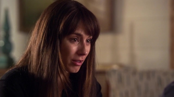 Pretty_Little_Liars_S07E06_WEB-DL_720p_DUAL_WWW_COMANDOTORRENTS_COM_1447.jpg
