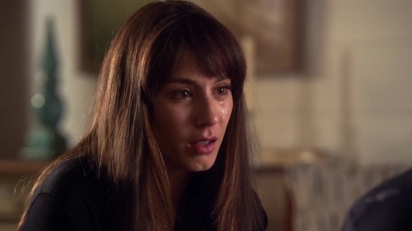 Pretty_Little_Liars_S07E06_WEB-DL_720p_DUAL_WWW_COMANDOTORRENTS_COM_1475.jpg