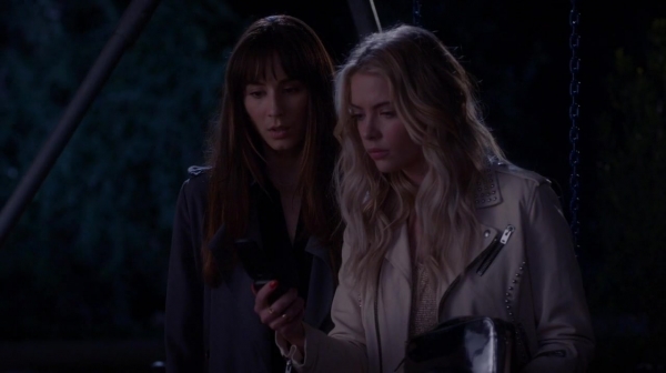 Pretty_Little_Liars_S07E06_WEB-DL_720p_DUAL_WWW_COMANDOTORRENTS_COM_1950.jpg