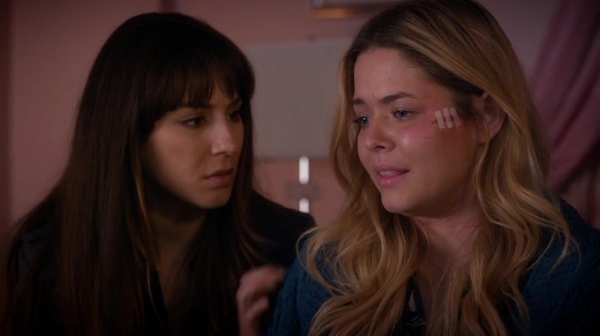 Pretty_Little_Liars_S07E06_WEB-DL_720p_DUAL_WWW_COMANDOTORRENTS_COM_2115.jpg