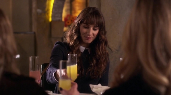 Pretty_Little_Liars_S07E07_WEB-DL_720p_DUAL_WWW_COMANDOTORRENTS_COM_0113.jpg
