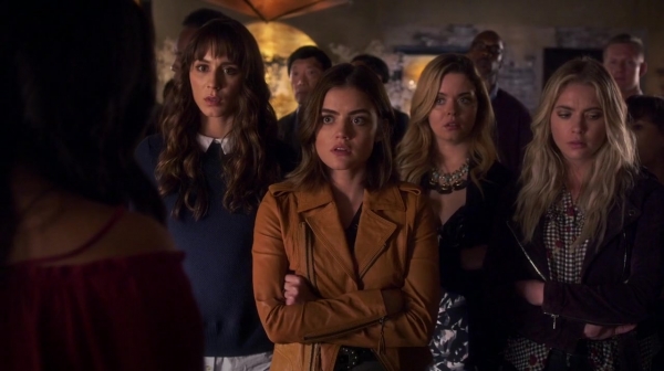 Pretty_Little_Liars_S07E07_WEB-DL_720p_DUAL_WWW_COMANDOTORRENTS_COM_0175.jpg