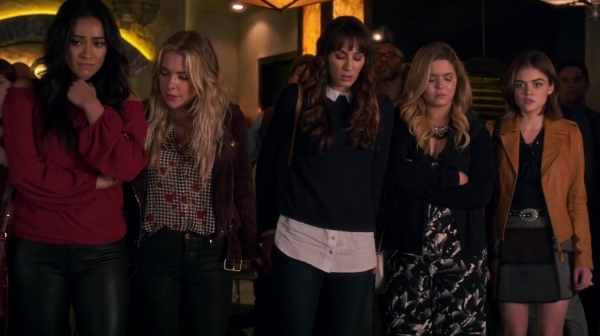 Pretty_Little_Liars_S07E07_WEB-DL_720p_DUAL_WWW_COMANDOTORRENTS_COM_0240.jpg