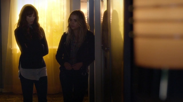 Pretty_Little_Liars_S07E07_WEB-DL_720p_DUAL_WWW_COMANDOTORRENTS_COM_1003.jpg