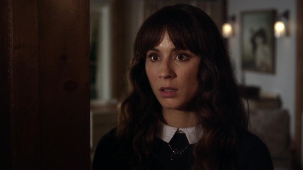 Pretty_Little_Liars_S07E07_WEB-DL_720p_DUAL_WWW_COMANDOTORRENTS_COM_2012.jpg