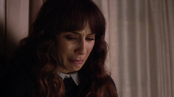 Pretty_Little_Liars_S07E07_WEB-DL_720p_DUAL_WWW_COMANDOTORRENTS_COM_2036.jpg