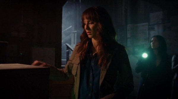 Pretty_Little_Liars_S07E07_WEB-DL_720p_DUAL_WWW_COMANDOTORRENTS_COM_2102.jpg