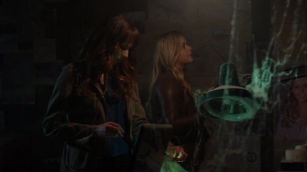 Pretty_Little_Liars_S07E07_WEB-DL_720p_DUAL_WWW_COMANDOTORRENTS_COM_2238.jpg